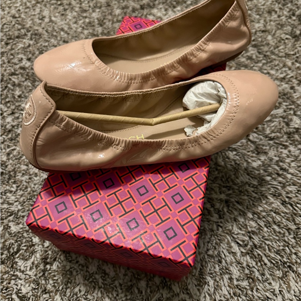 Tory Burch Eddie flats